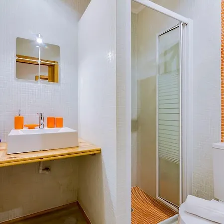 Apartamento Charming In Campo De Ourique Lisboa