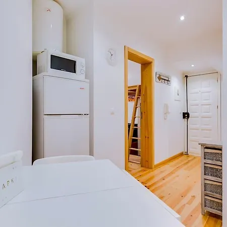 Apartamento Charming In Campo De Ourique Lisboa